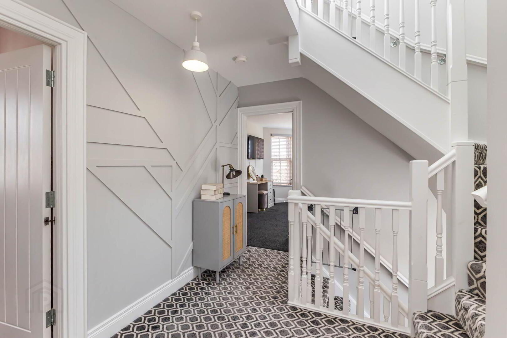 2 Ballantine Walk 12 of 30