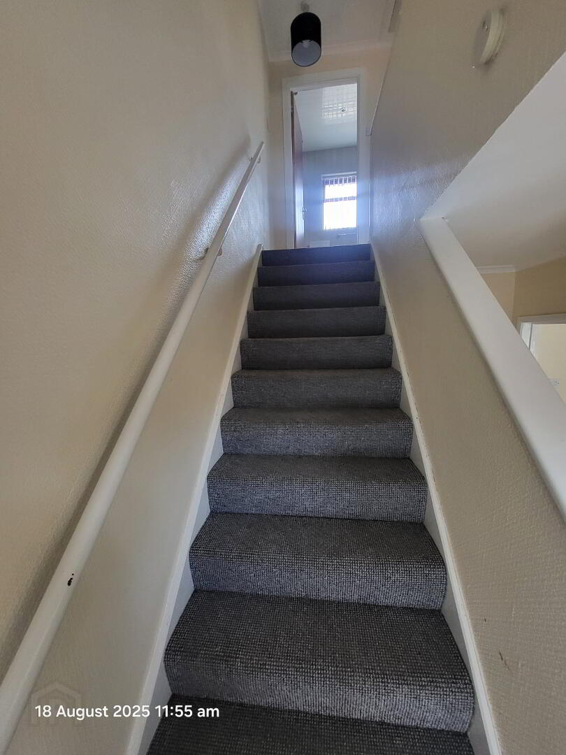 92 Victoria Road 6 of 11