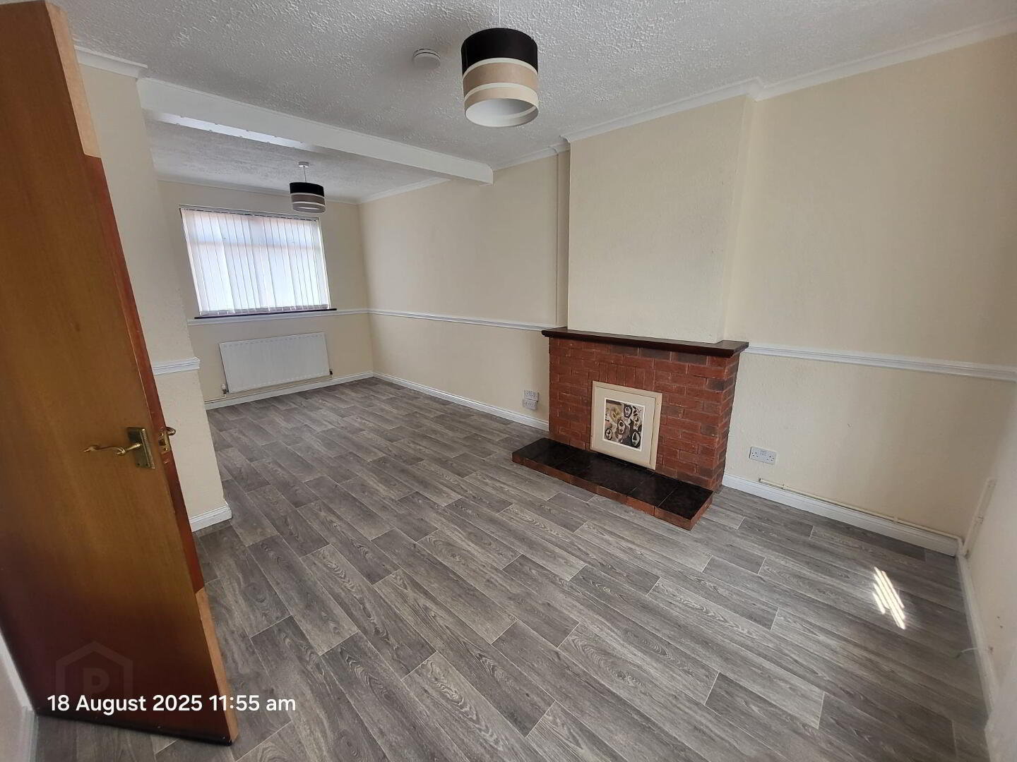 92 Victoria Road 3 of 11