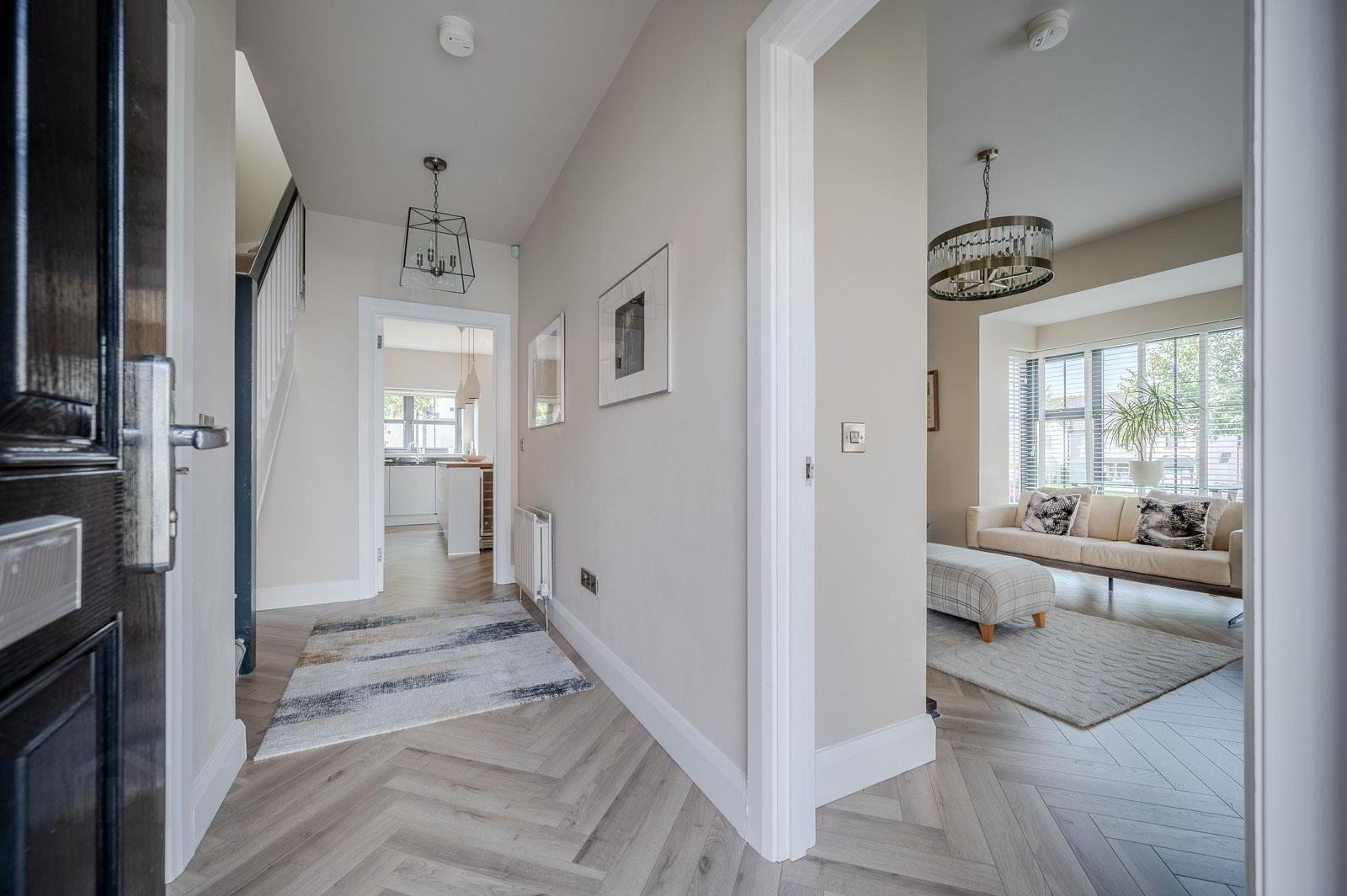 10 Bracken Hill Square 3 of 31