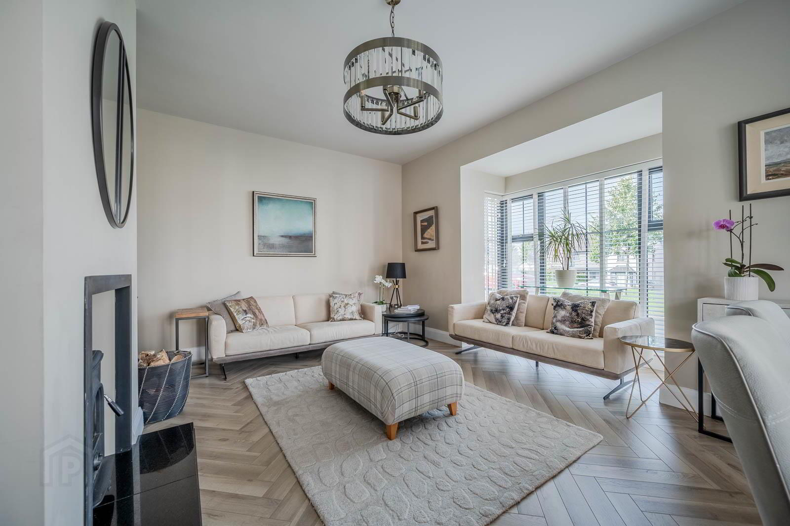 10 Bracken Hill Square 5 of 31