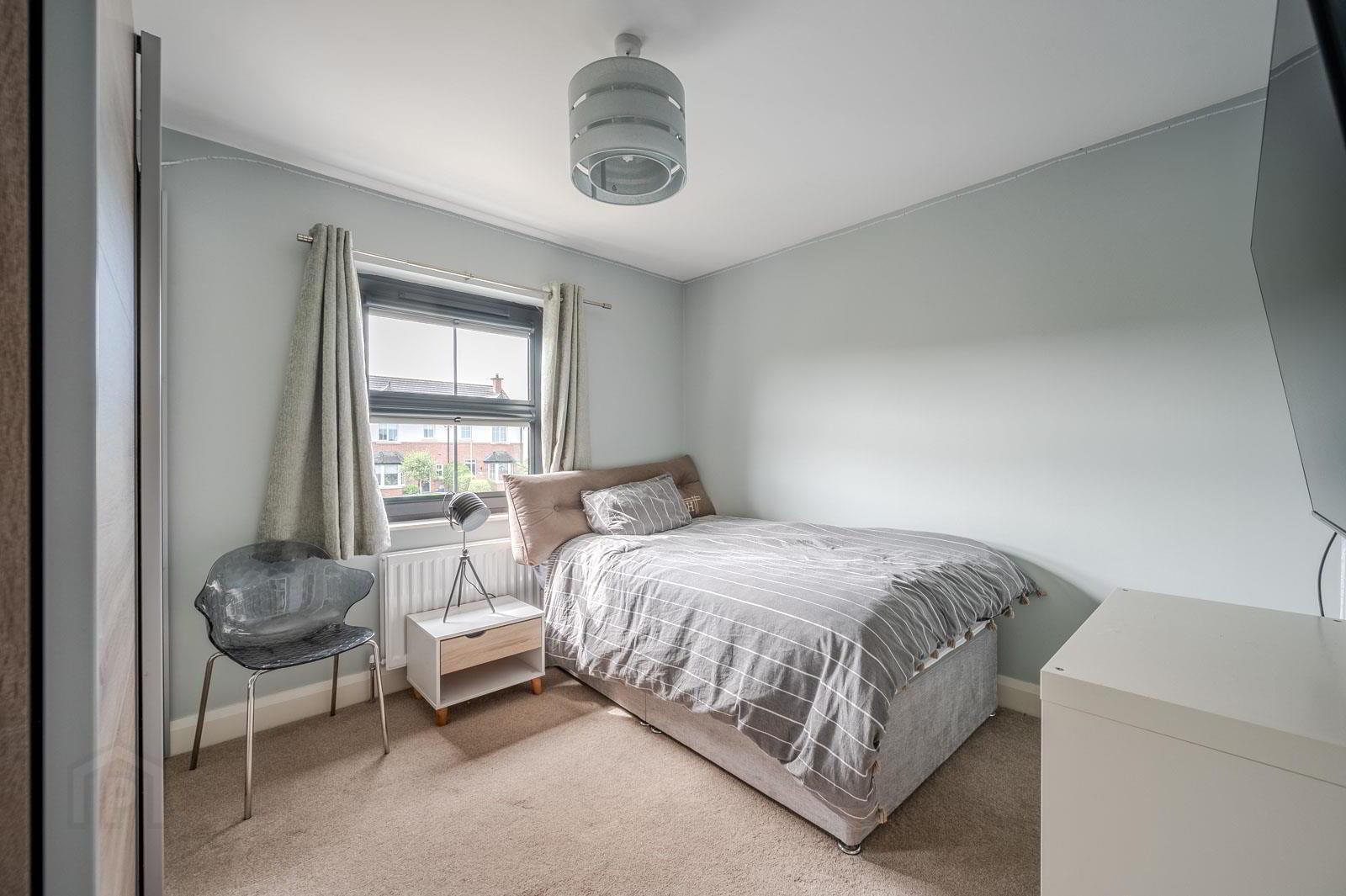10 Bracken Hill Square 26 of 31