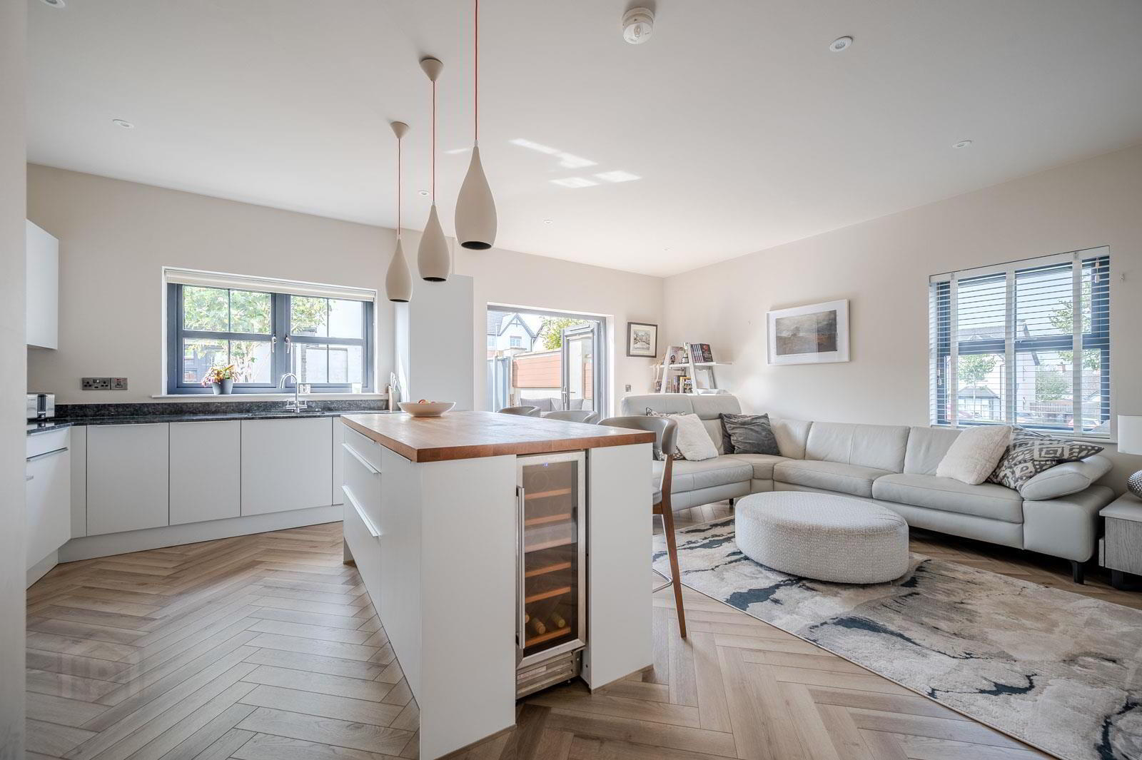 10 Bracken Hill Square 12 of 31