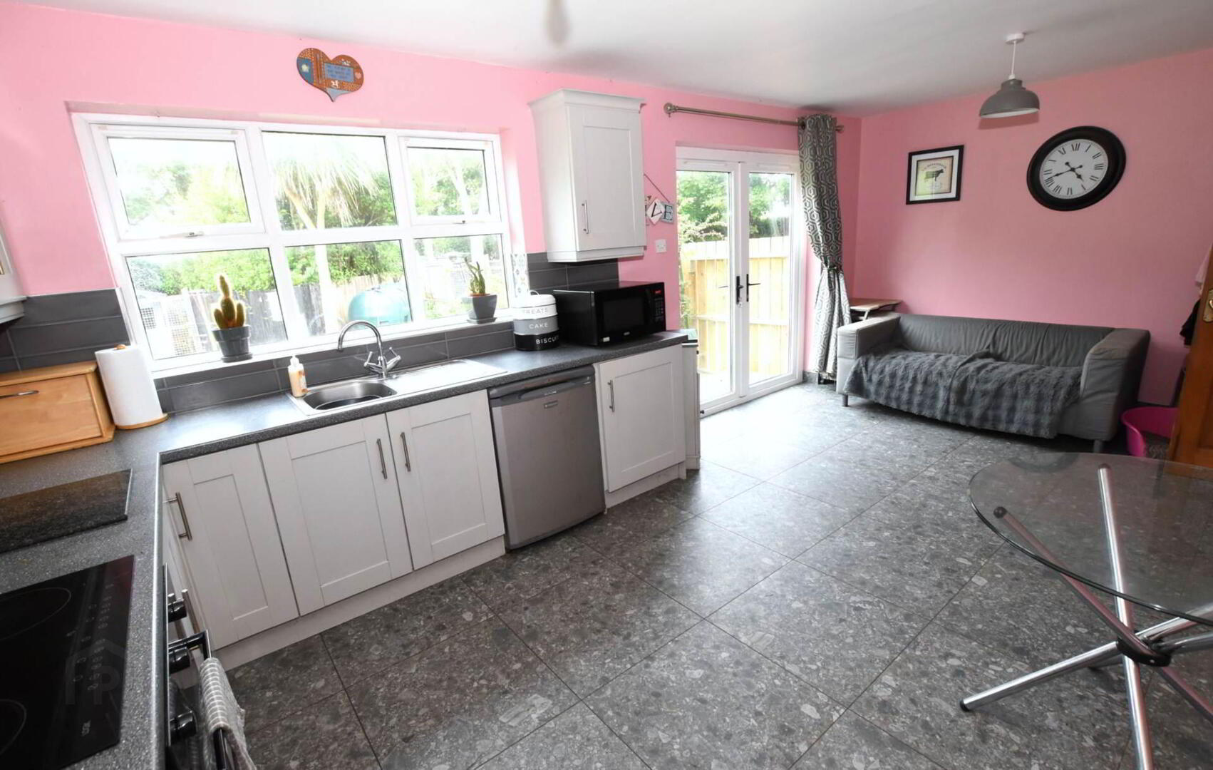 19 Gowland Meadow 9 of 22