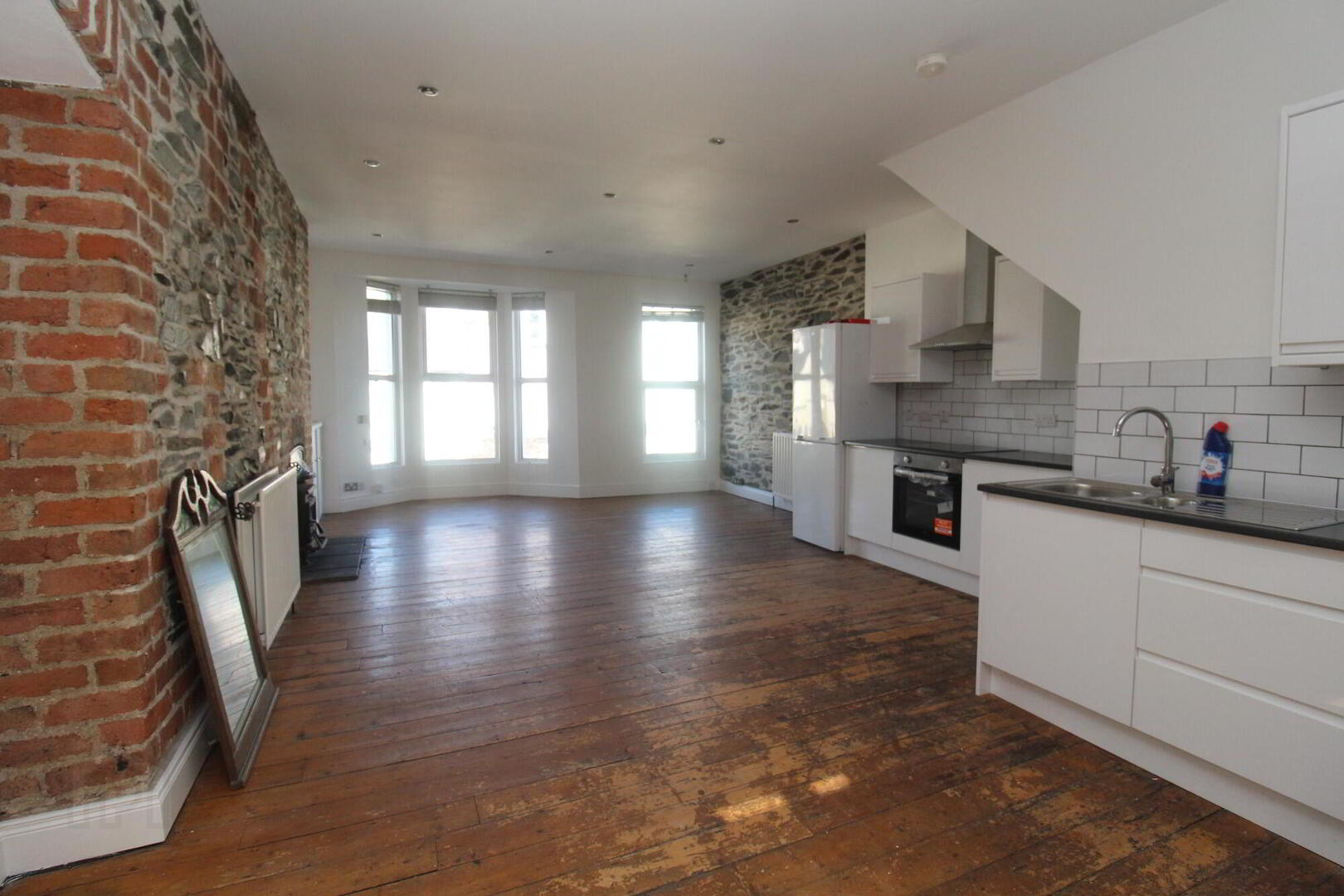 37b Southwell Road 4 of 14