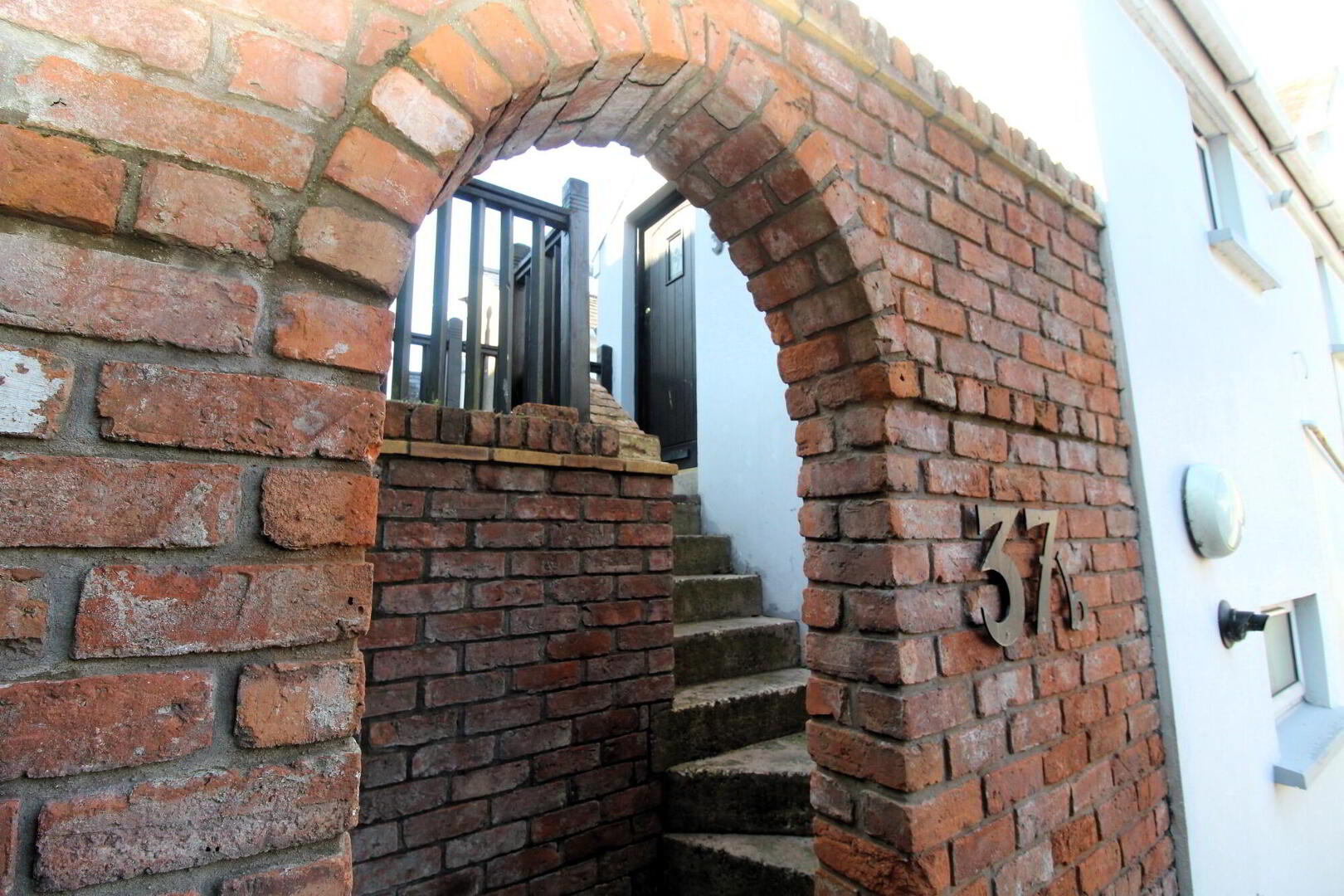 property description image