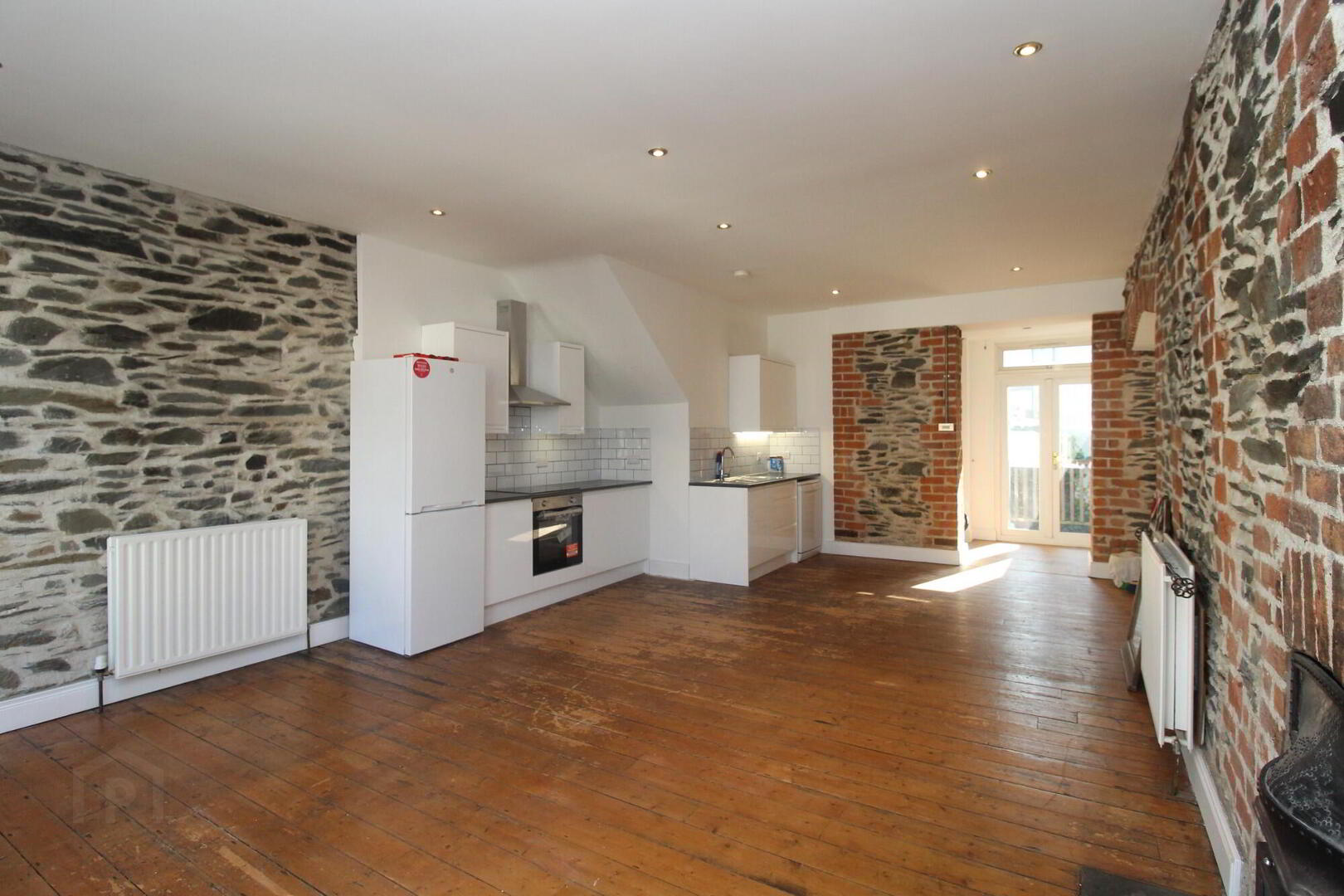 37b Southwell Road 5 of 14