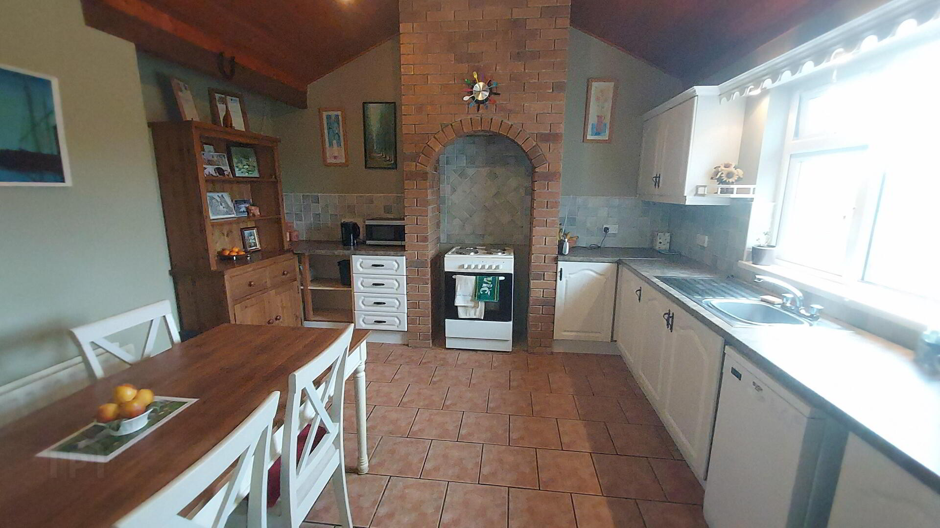 86 Glen Road 3 of 22