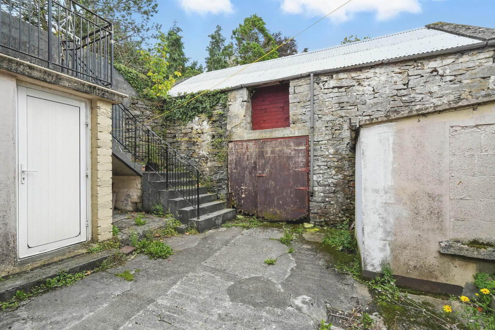 Bowgate Street 9 of 22