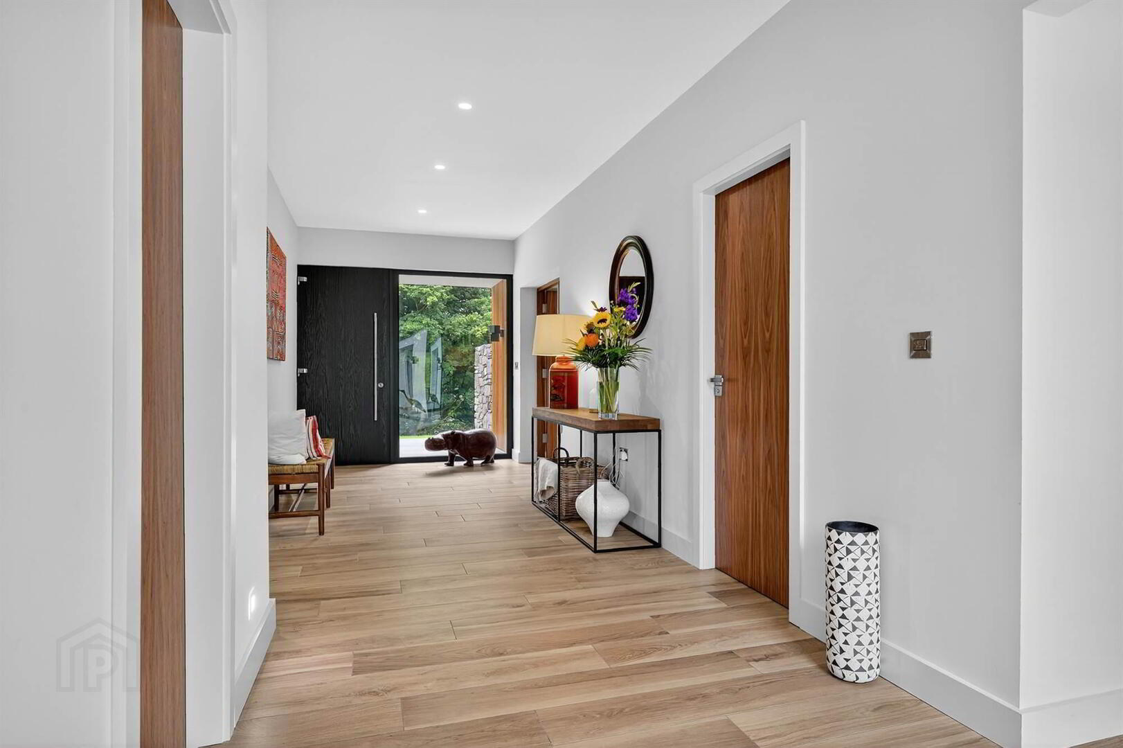 8 Ballynahatty Road 4 of 45