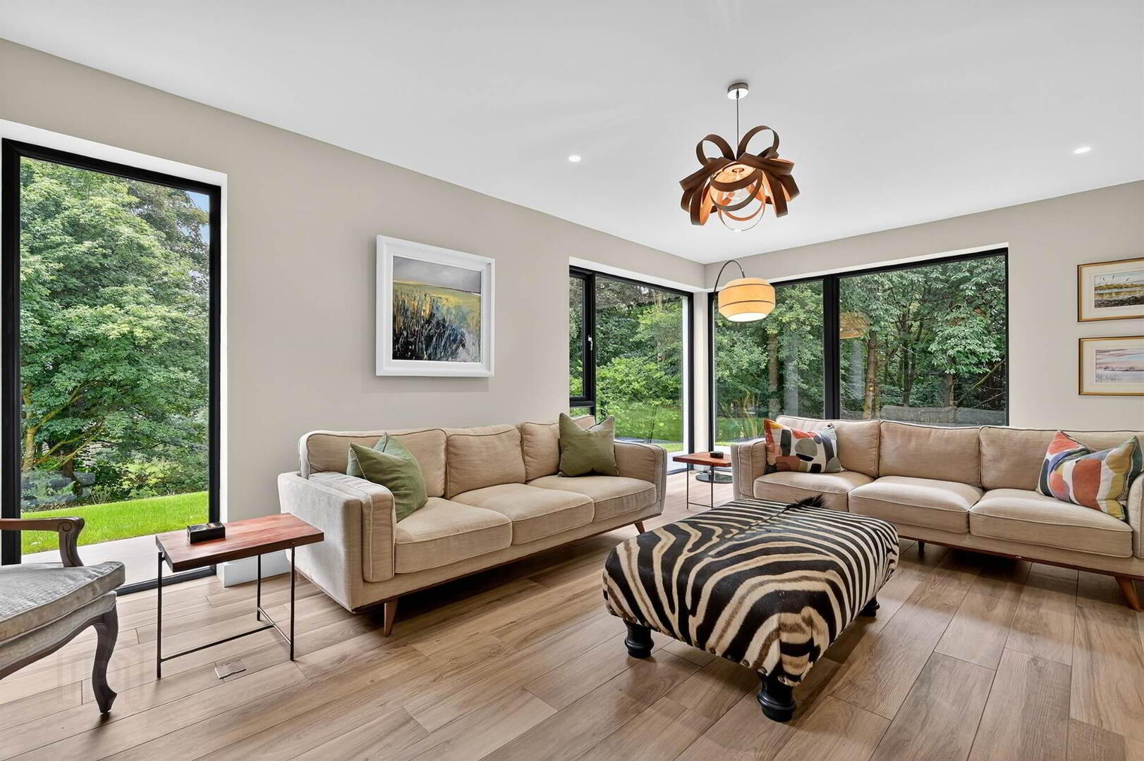 8 Ballynahatty Road 6 of 45