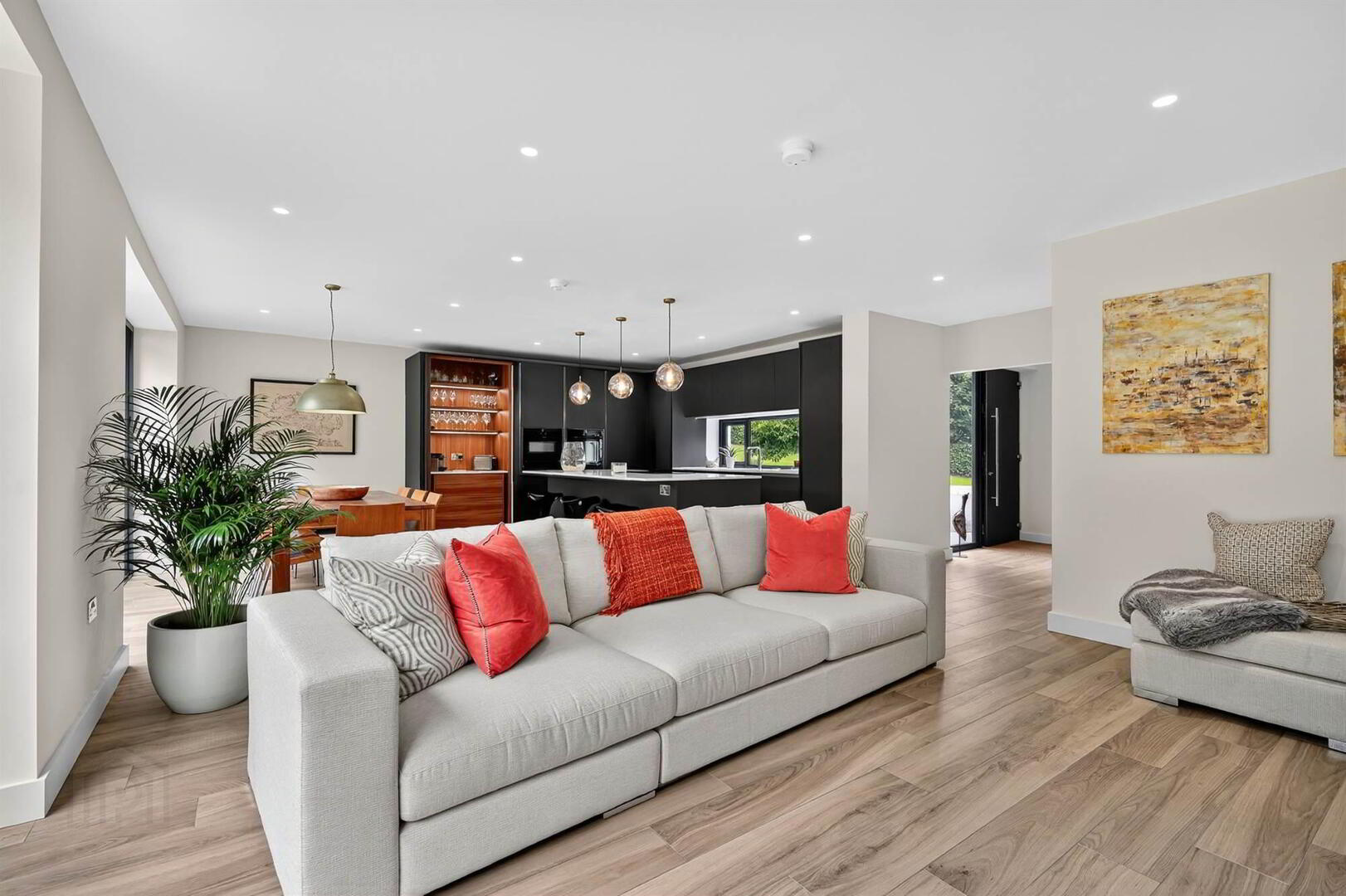 8 Ballynahatty Road 15 of 45