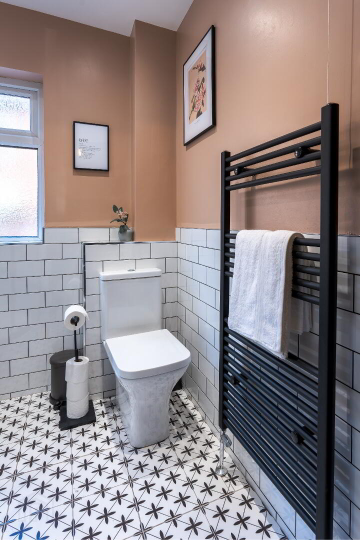 City Centre Short Term Let, Salisbury Court 12 of 16
