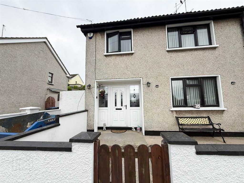 35 Carnagat Park 1 of 9