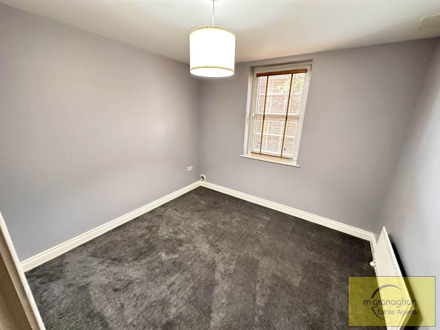 47 Milfort Mews 13 of 19