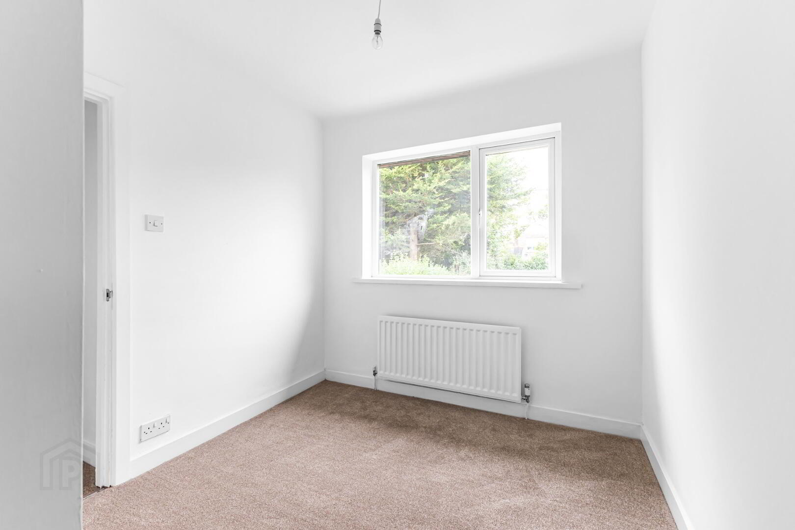 132 Joanmount Gardens 15 of 20