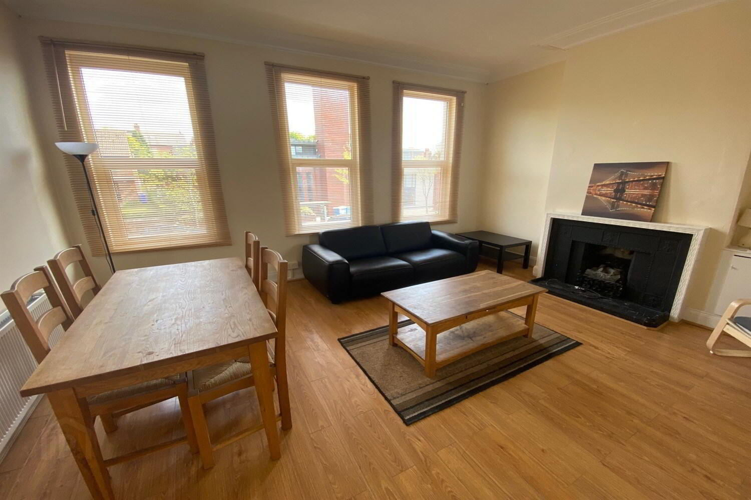 425a Lisburn Road 1 of 6