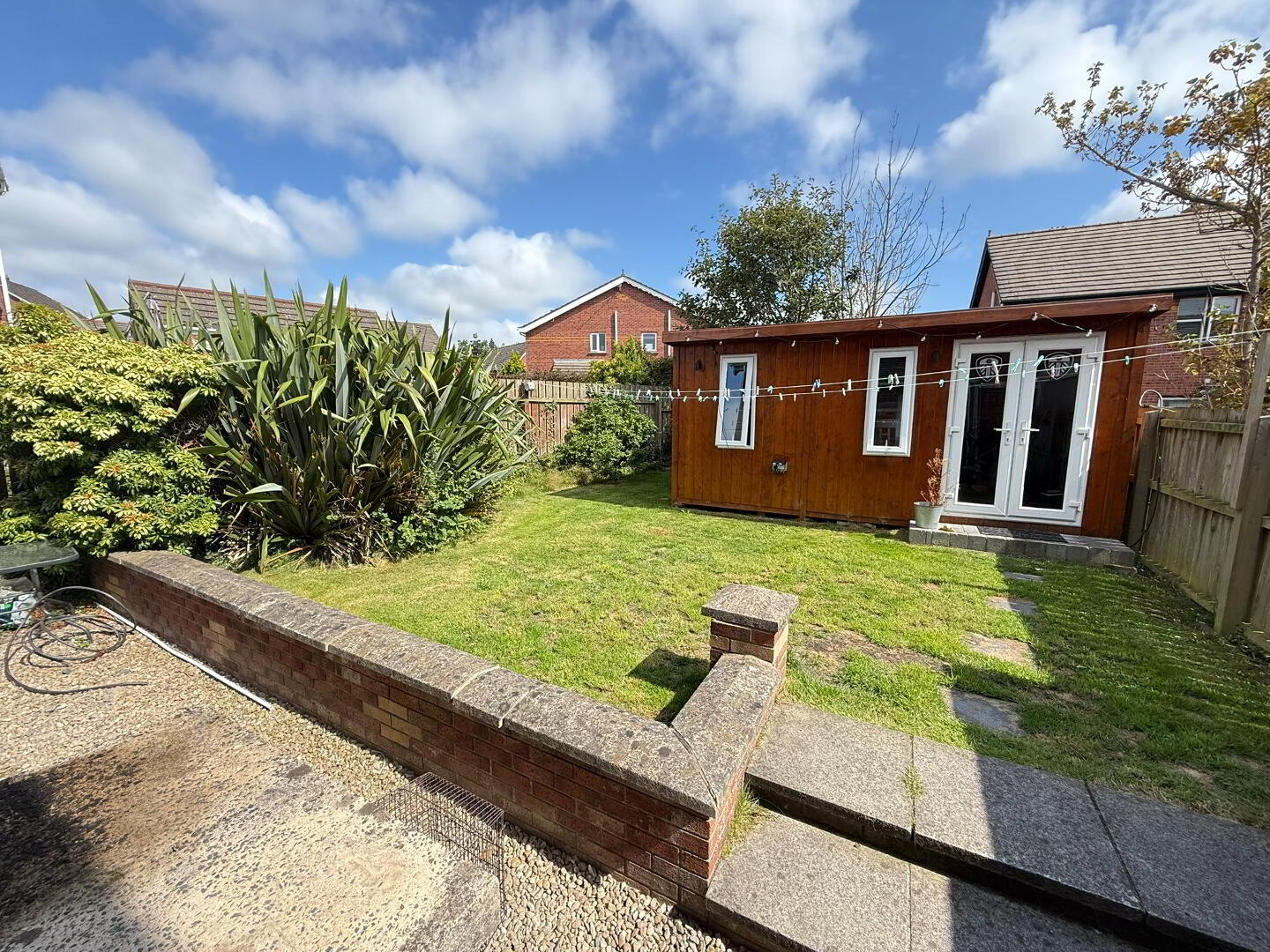 12 Whitethorn Brae 13 of 14