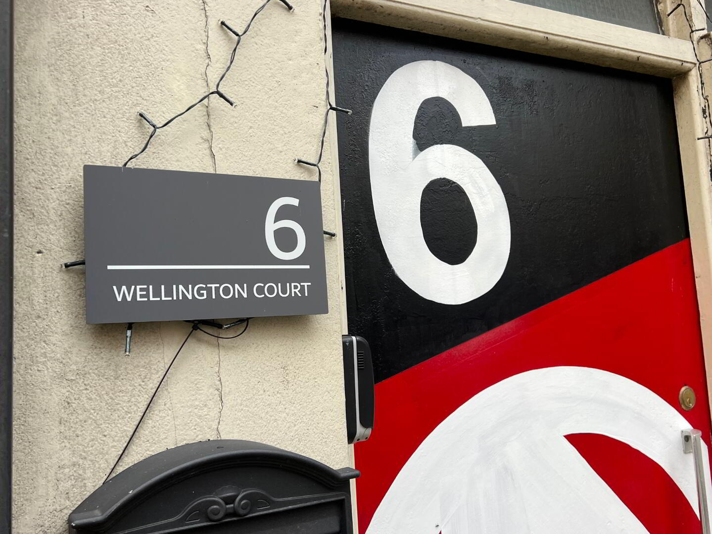 6 Wellington Court 1 of 7