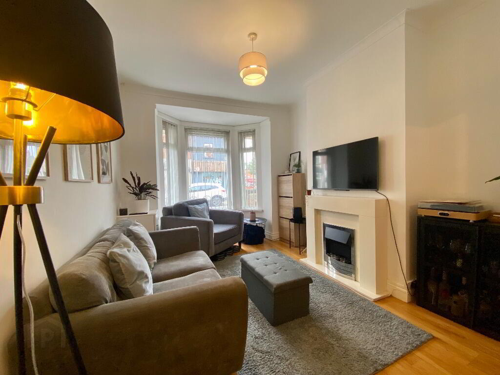 29 Seaview Street 3 of 12