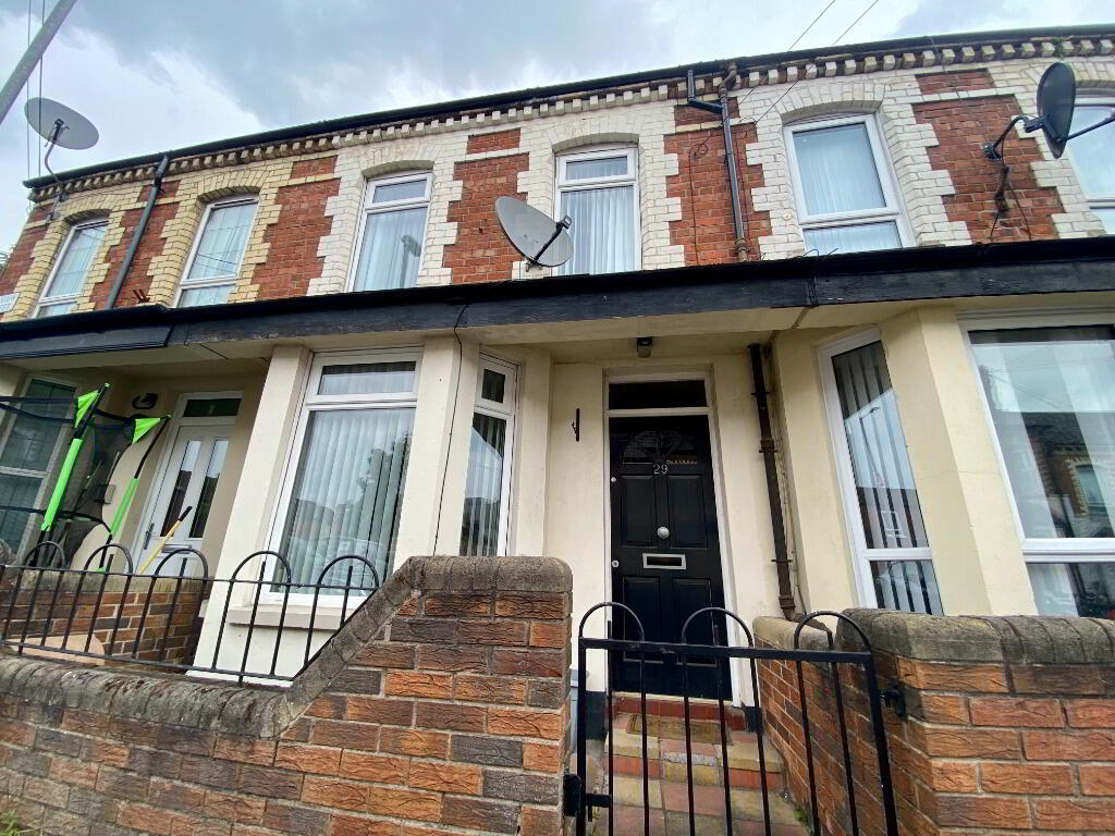 29 Seaview Street 1 of 12