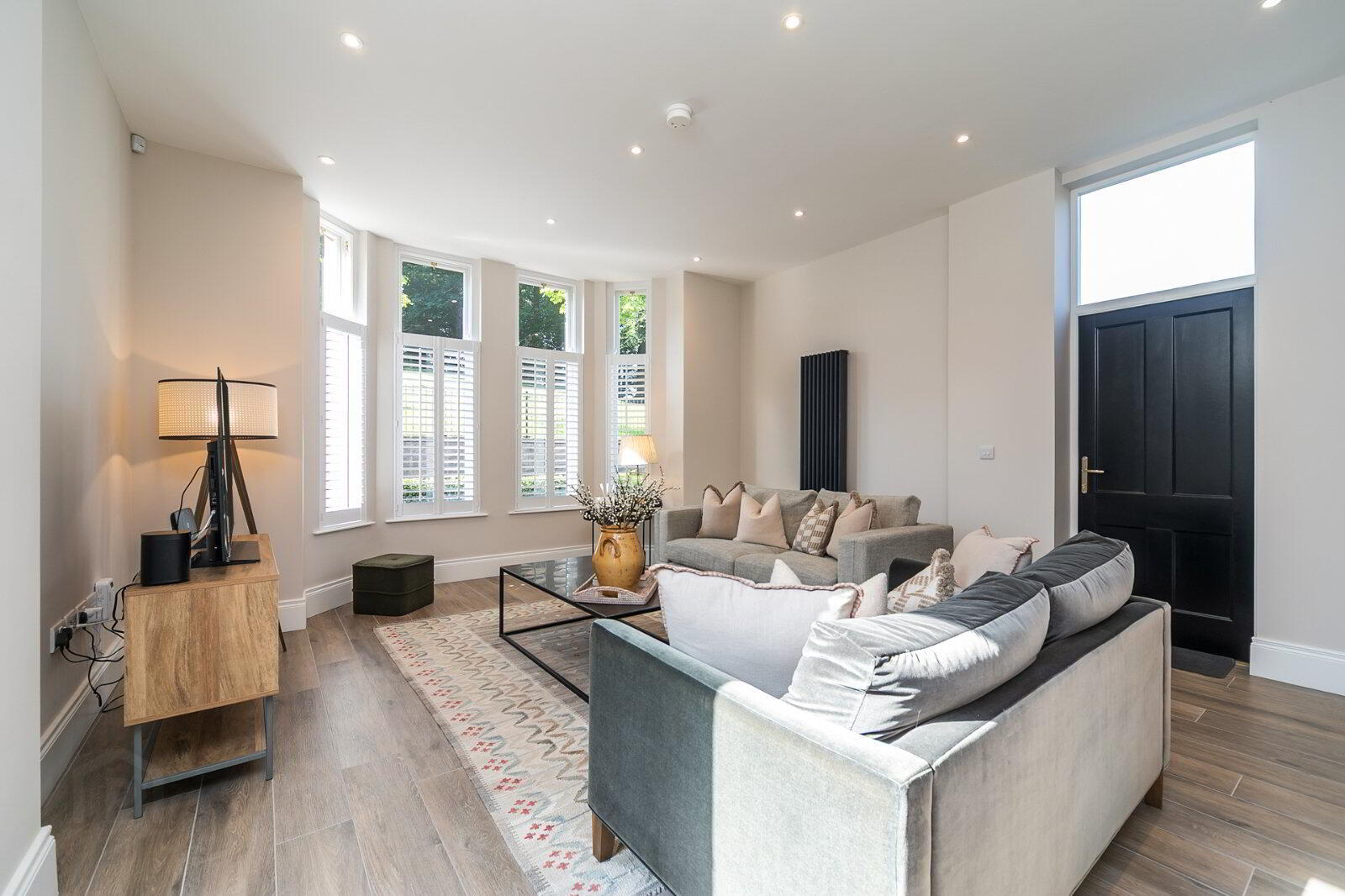 Number 1, 24 Ishbel Mews 3 of 18