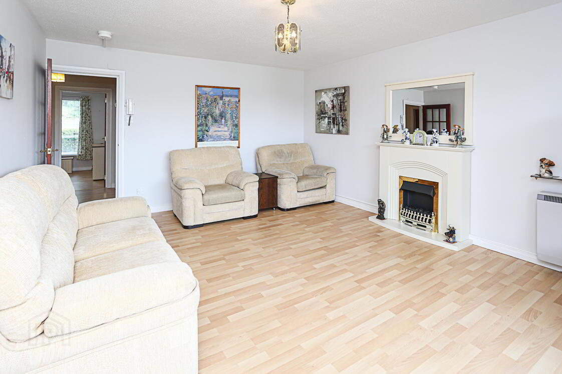 8 St Helens Court 6 of 24