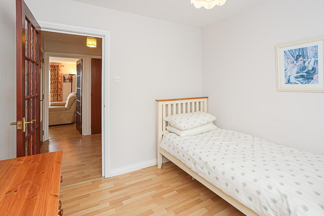 8 St Helens Court 16 of 24