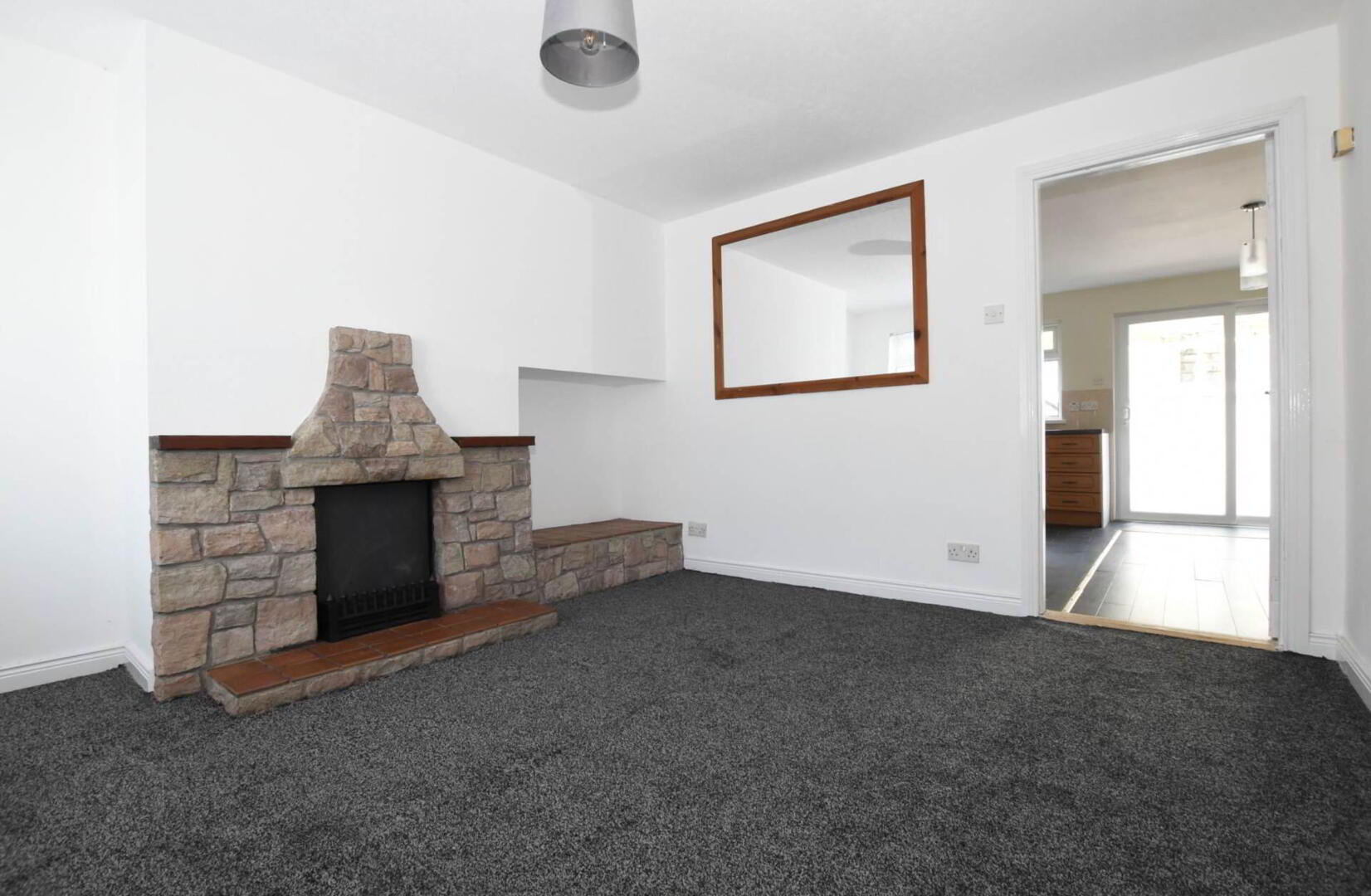 37 Meadowbank Avenue 4 of 20