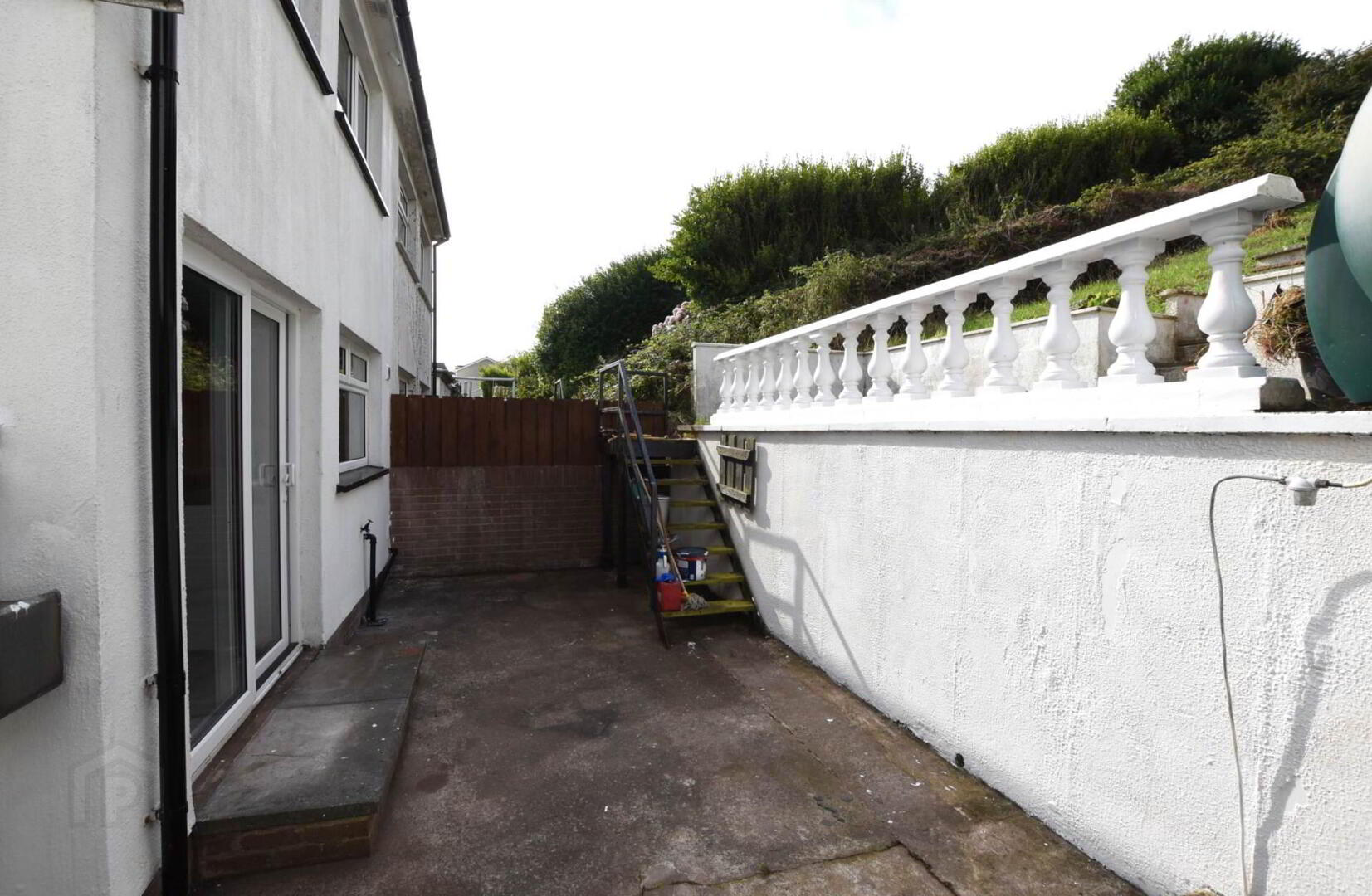 37 Meadowbank Avenue 16 of 20
