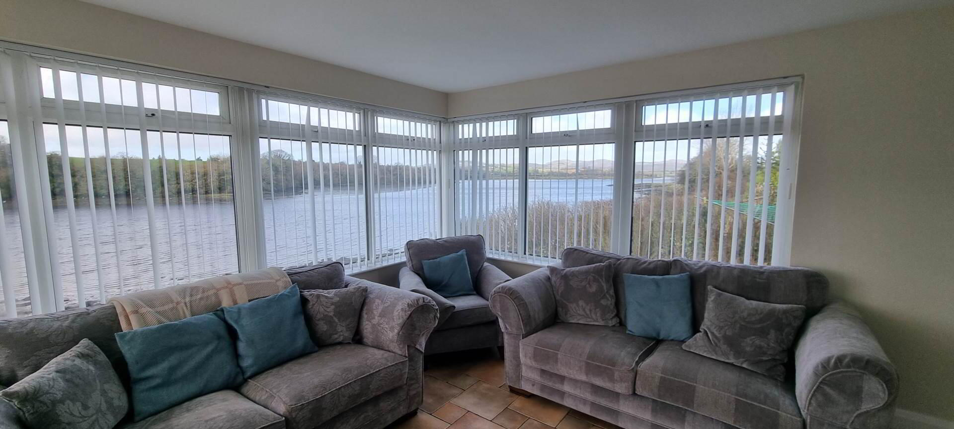 Riverside Cottage 8 of 25