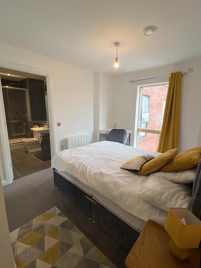602 Portland 88, 55 Ormeau Road 5 of 10