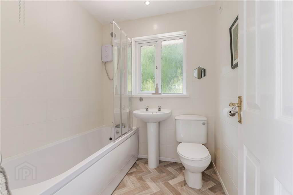 322 Lagmore Meadows 16 of 21