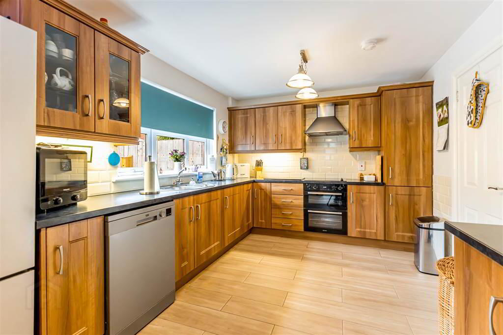 21 Knockdarragh Park 10 of 32