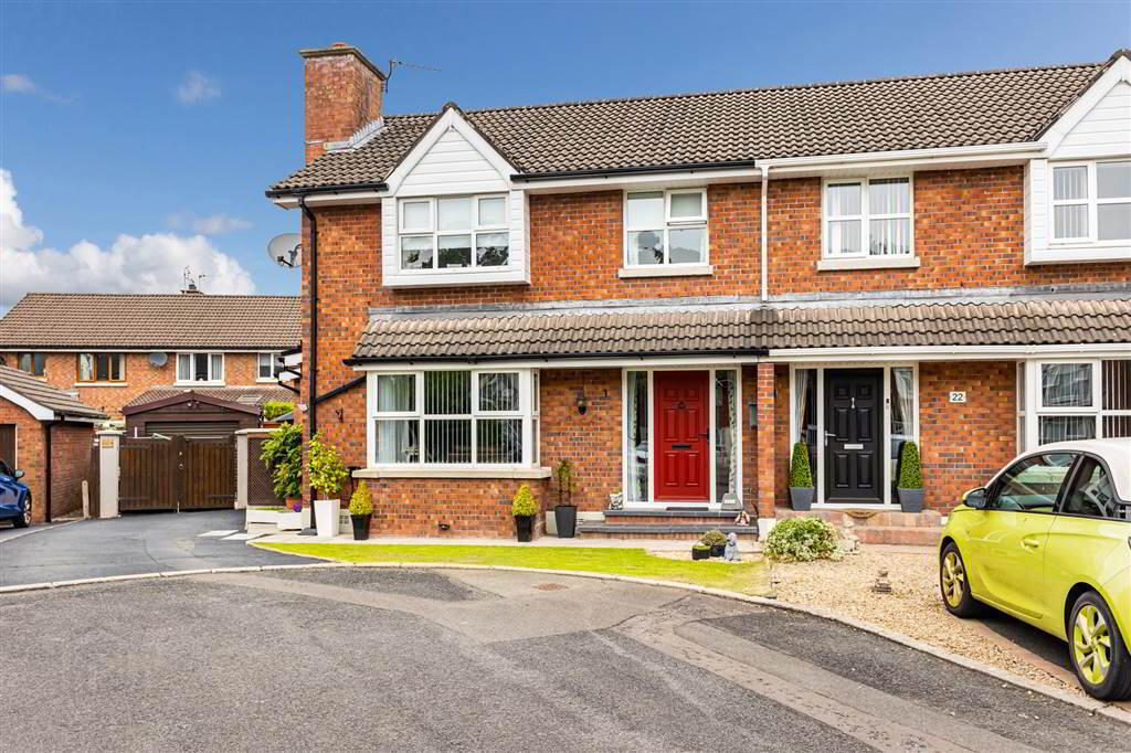 21 Knockdarragh Park 2 of 32