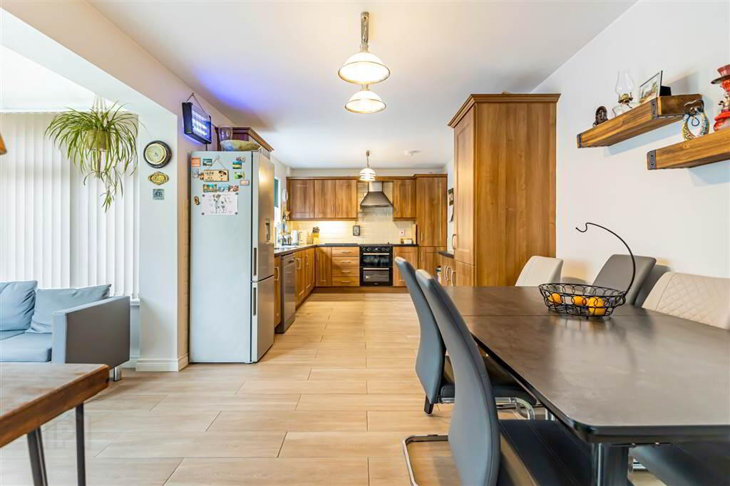 21 Knockdarragh Park 11 of 32