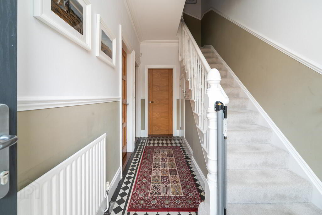 132 Ardenlee Avenue 4 of 26