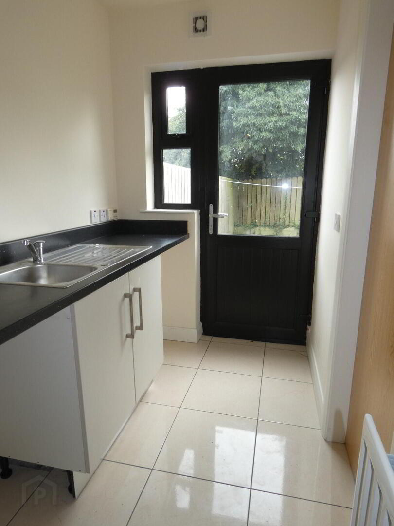 3 Bamford Court 8 of 24