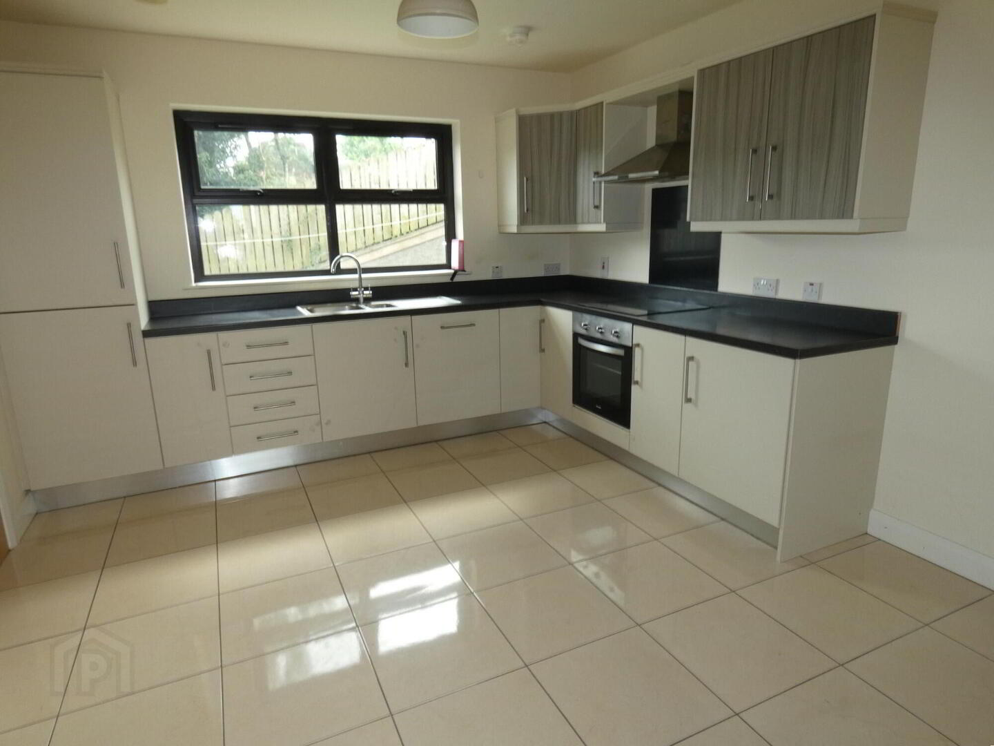 3 Bamford Court 7 of 24