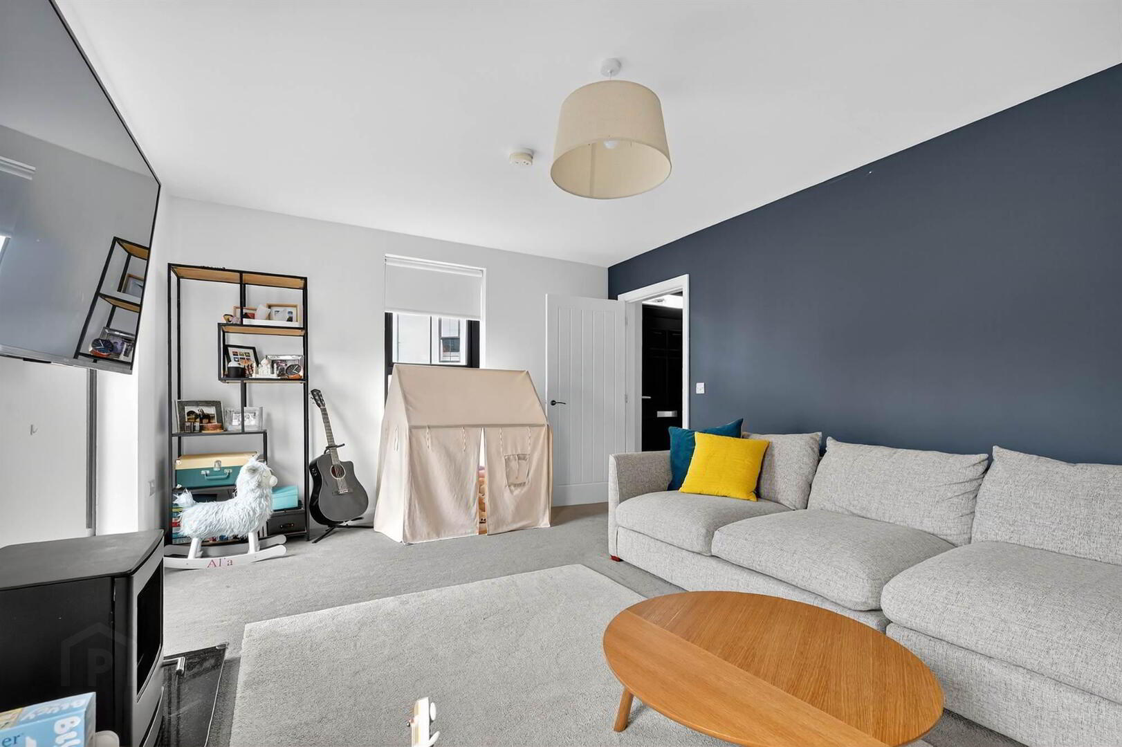 10 Wandsworth Court 7 of 36