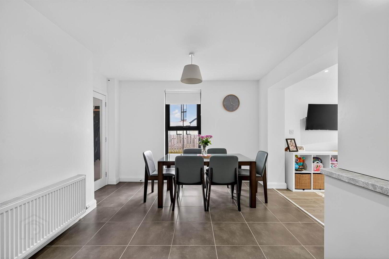10 Wandsworth Court 16 of 36