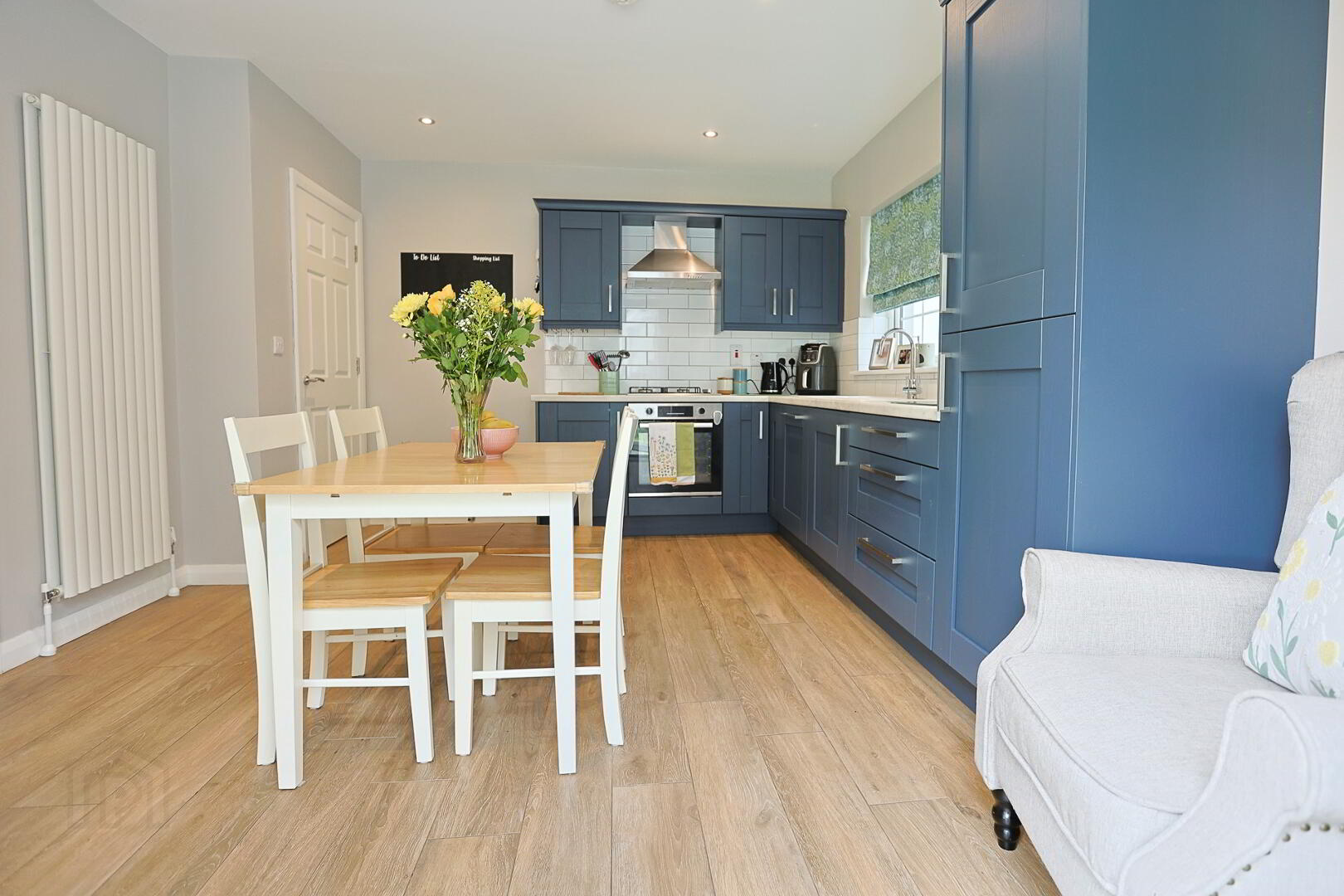 43 Dicksons Wood 14 of 46