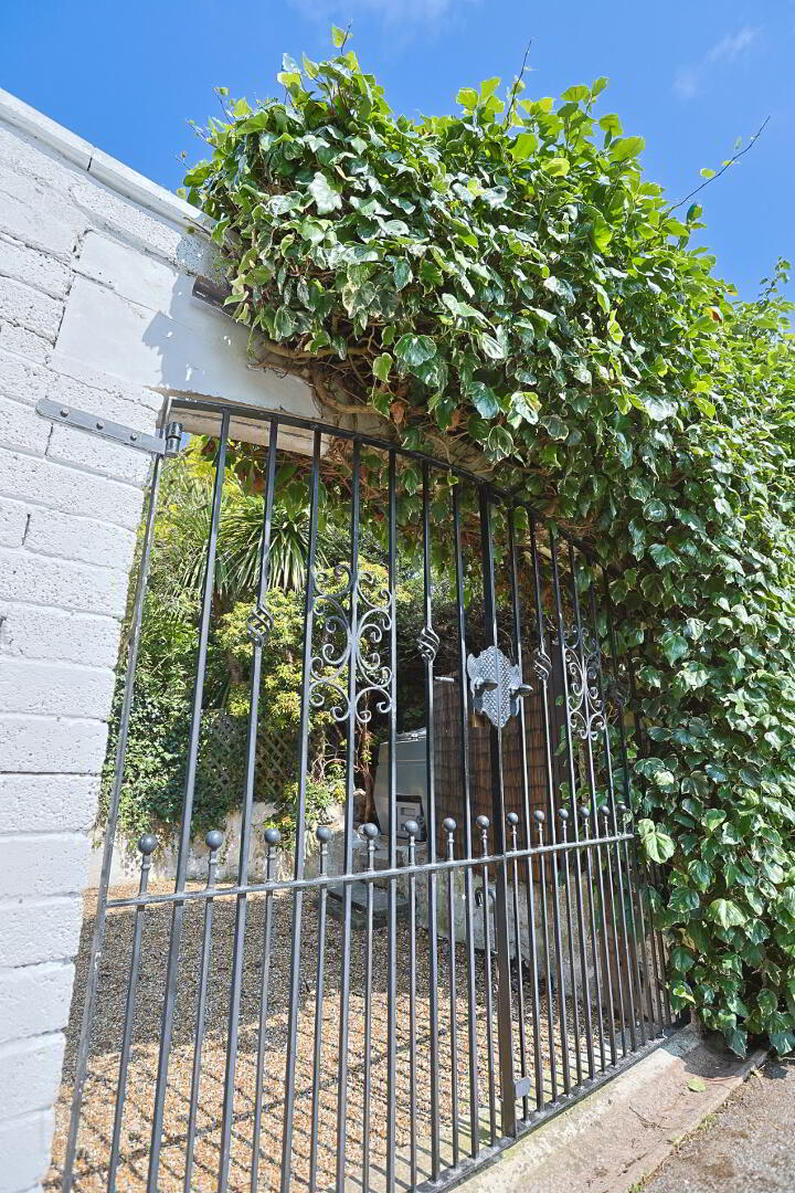 12 Seagoe Gardens 5 of 66