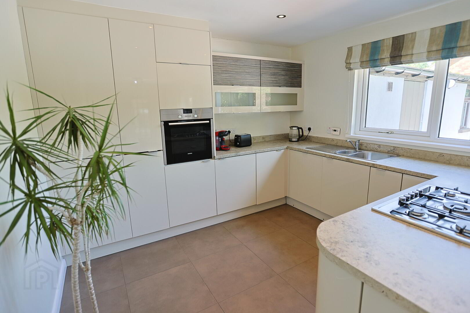 12 Seagoe Gardens 21 of 66