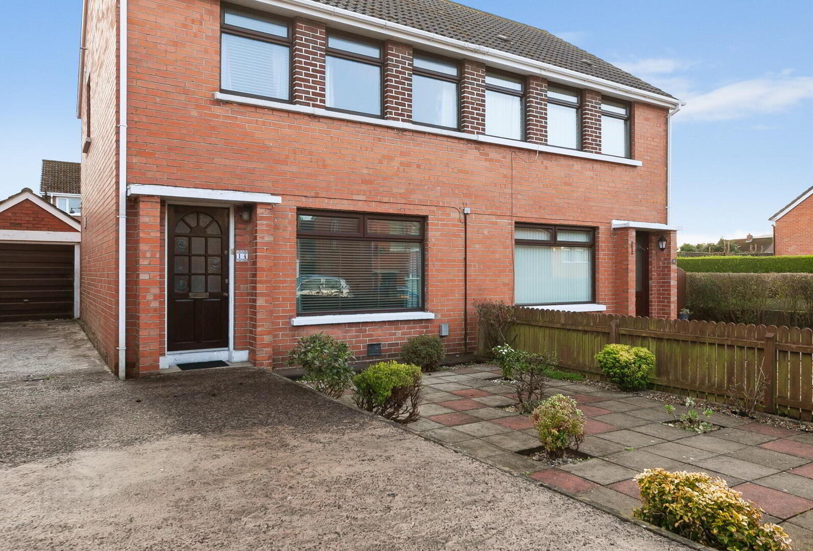 14 Carwood Park 2 of 19