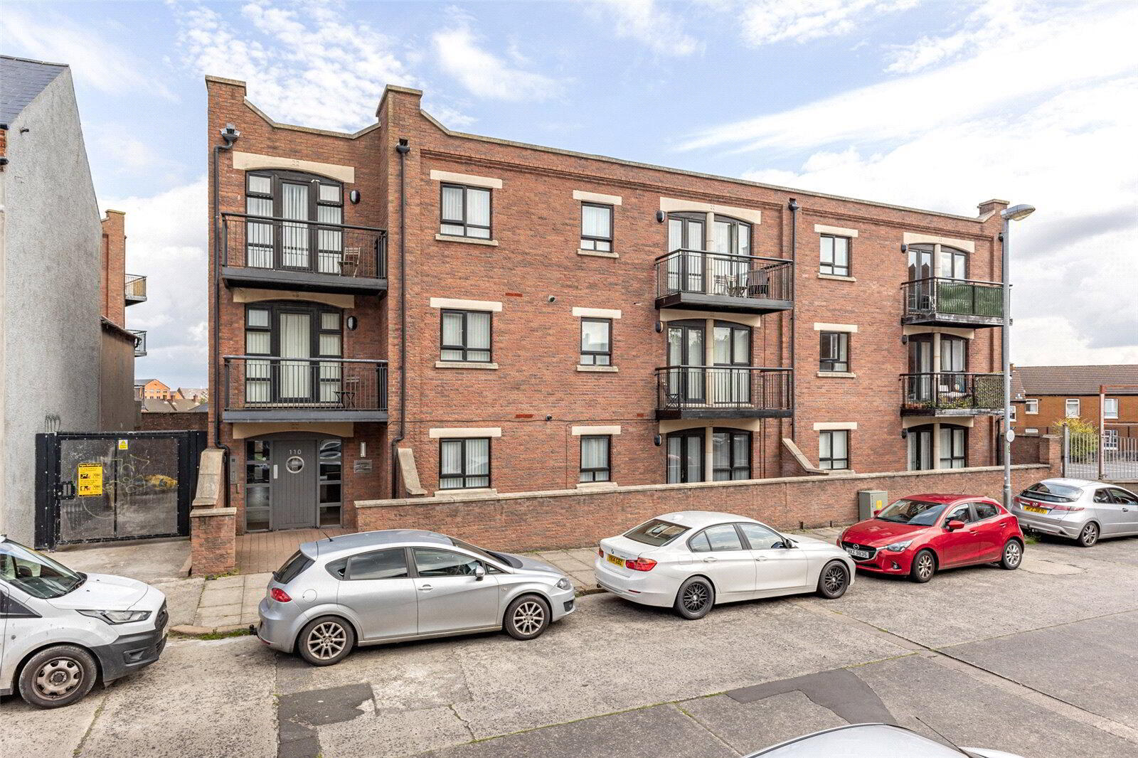 Flat 11 Cromwell Court, 110 Cromwell Road 1 of 17