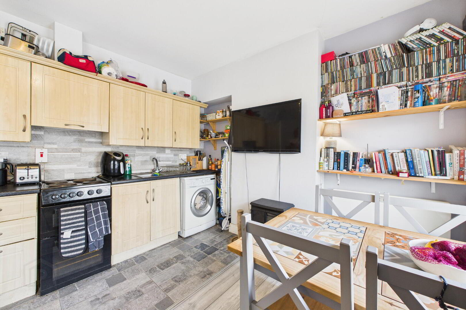 57 Barrack Street 4 of 13