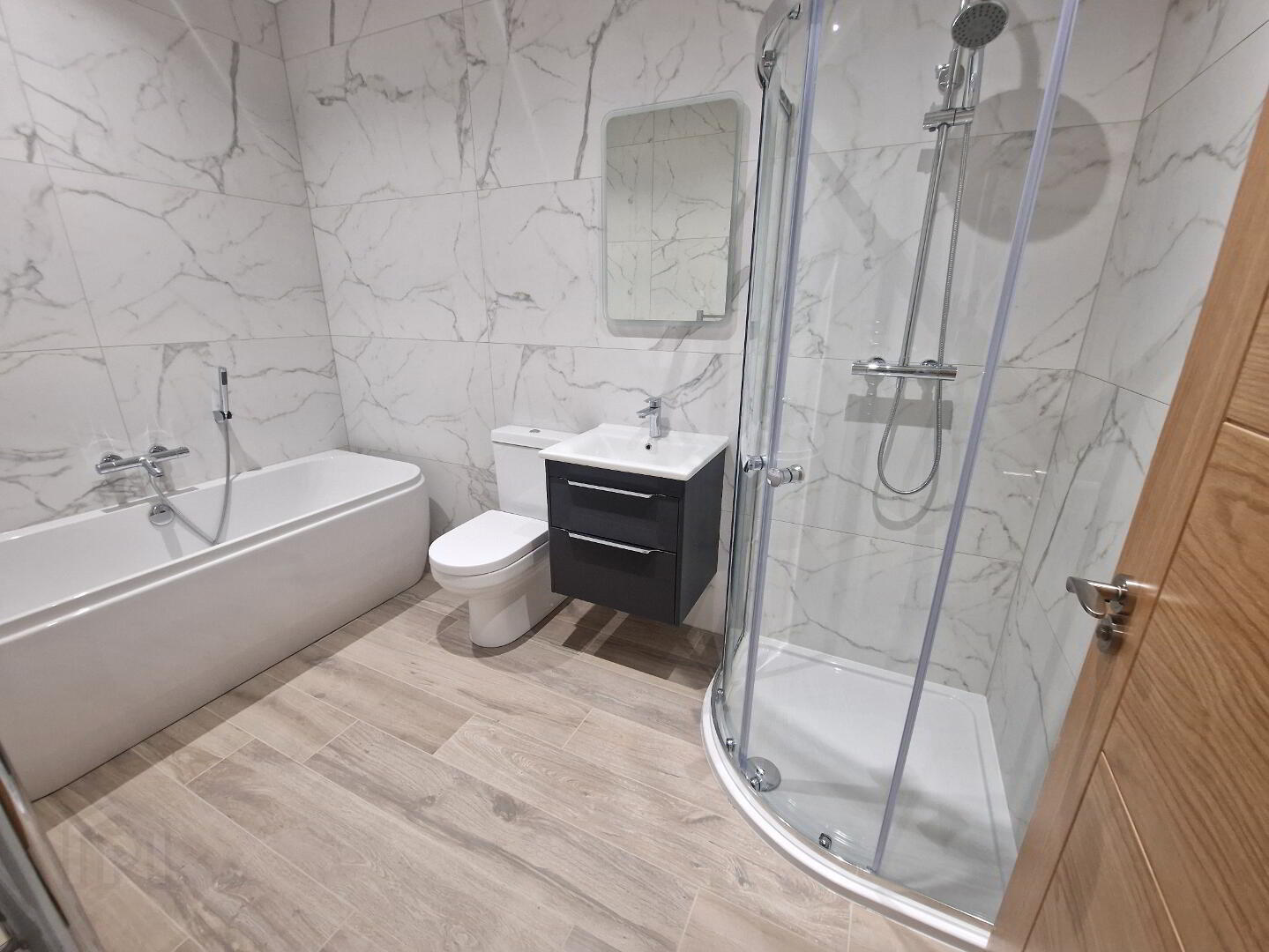 Apt 1 The Tides, 71 Causeway Street 9 of 12