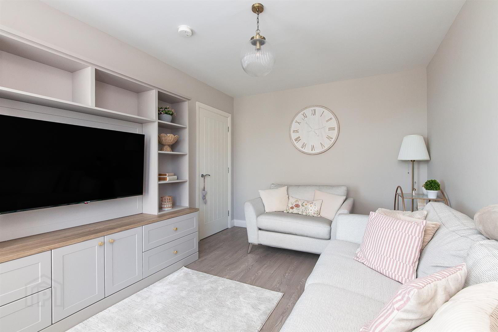 18 Ashbourne Manor 8 of 25