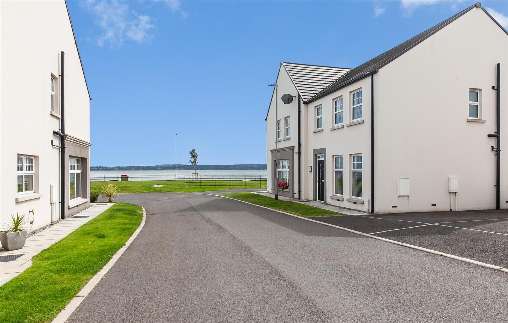 18 Ashbourne Manor 1 of 25